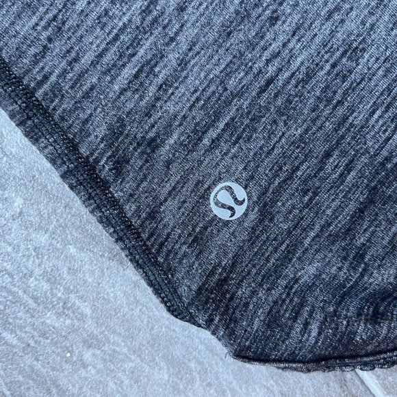 Lululemon 105 F Singlet (Seriously Light Luon) - Picture 5 of 7